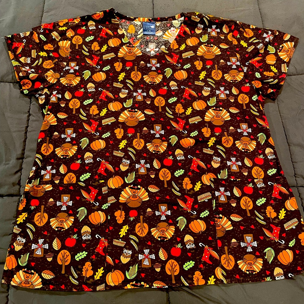 Zoe+ Chloe Thanksgiving scrub top